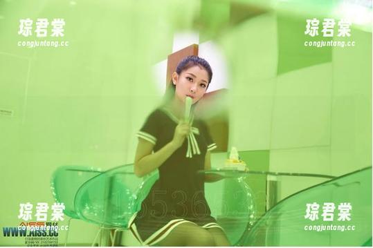 AISS爱丝(黄金版) - 亚美依双人写真：我对高清美图的坚持，根本停不下来！-琮君棠