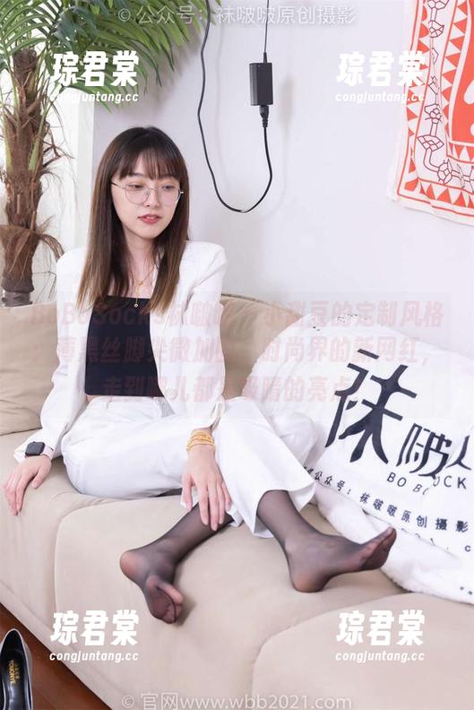 BoBoSocks袜啵啵 - 小甜豆的定制风格：薄黑丝脚尖微加固，时尚界的新网红，走到哪儿都是吸睛的亮点！-琮君棠