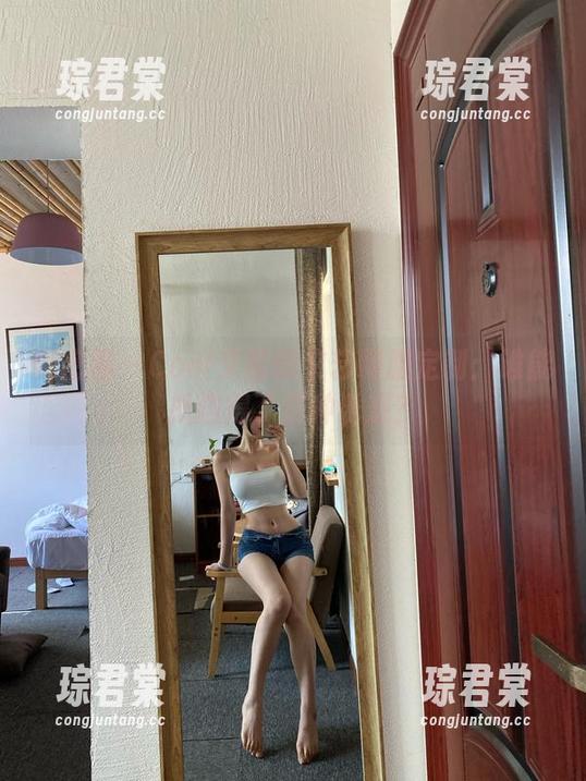 微密圈 - Cool文茜的文艺制服定制：谁能抵挡得了这种诱惑？-琮君棠