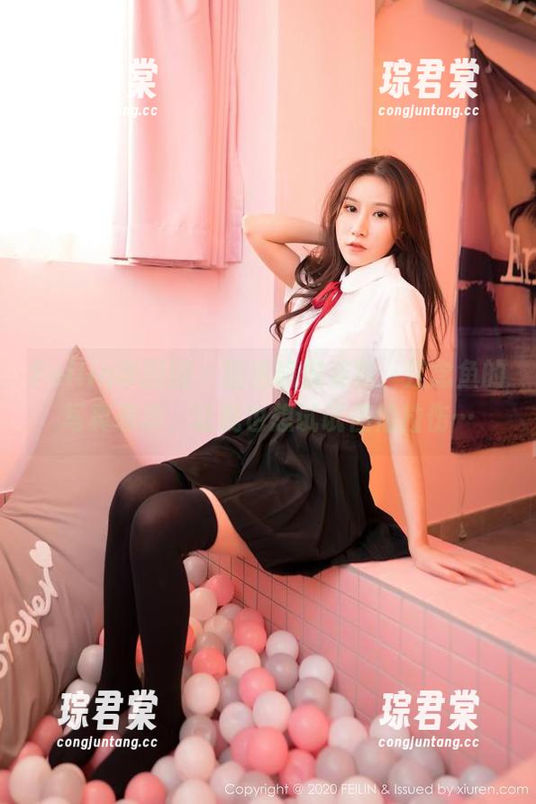 Feilin嗲囡囡 - 精选瑜伽姿势，江念鱼的写真表演，让我也想试试但怕拉伤…-琮君棠