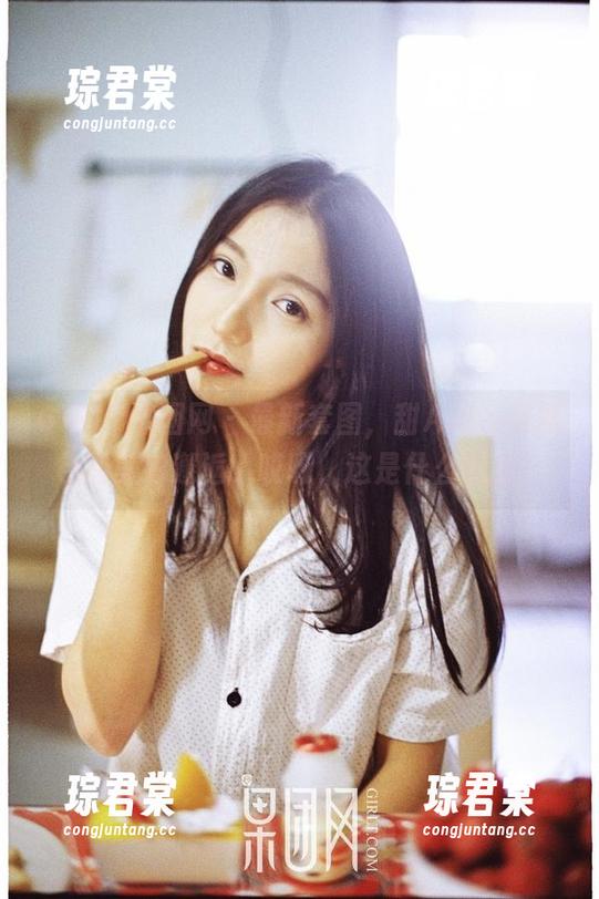 GIRLT果团网 - 最新套图，甜Abby与黑色的美妙邂逅，哎呀，这是什么魅力！-琮君棠