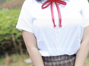 MFStar模范学院 - fairy如歌办公室：原图与现实的交错，难以自拔的写真体验