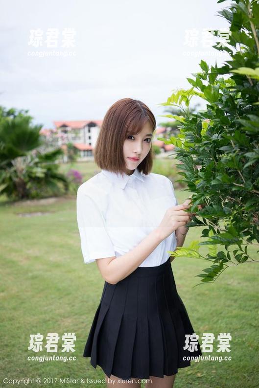 MiStar魅妍社 - 美图直击！赵欢颜Jessica的毛衣让人怀疑是不是进入时空隧道了？-琮君棠