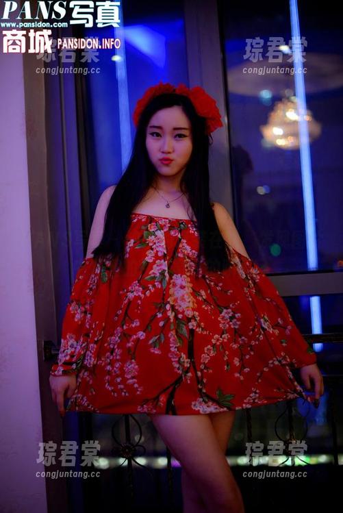 PANS写真 - 汐汐的泳装在线，发现图片中藏着的那些微小的瞬间。-琮君棠