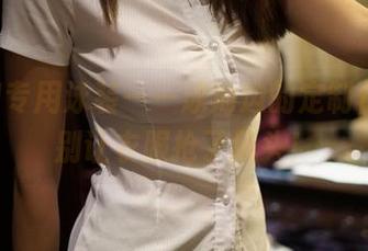 ROSI专用泳装——泳池边的定制作品，别让衣服抢了风头！