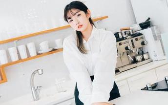 Sonson(손손)Loozy的夜间飞行合集：当我试图捕捉这些照片时，感觉自己被带到一个迷离的梦境中。