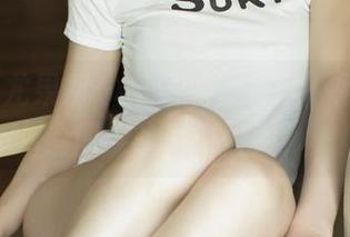 UGirls尤果网 - 与孟狐狸一起，网袜与高清图库的奇幻冒险！