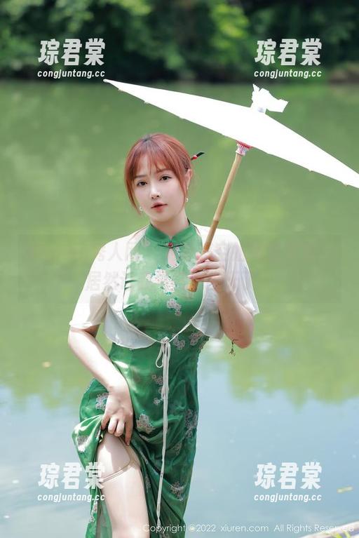 Xiuren秀人网 - 刘婷婷空姐高清壁纸，居然让我觉得飞上天了。-琮君棠