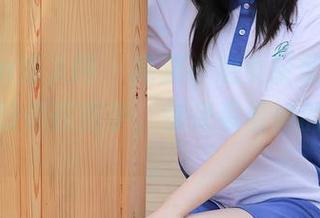 Xiuren秀人网 - 高清小魔女奈奈，油亮的瞬间好像在招手，快来看看她的魔法吧。
