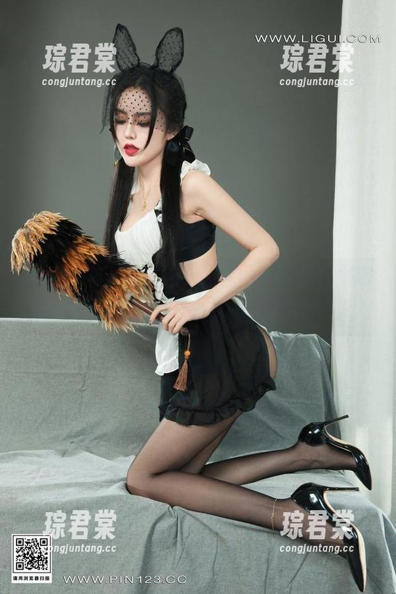 丽柜 - 有人告诉我，凉儿的睡衣照片是高清美图，但我只想说……好像不止这些。-琮君棠