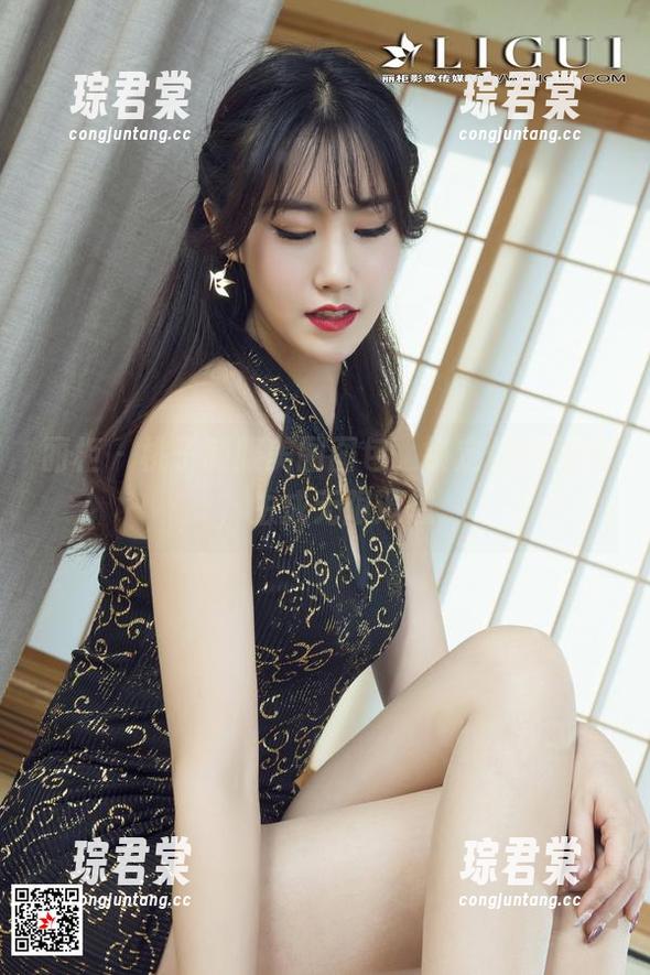 丽柜 - 桃子制服美图图包，锁定你的视线，生成无限遐想-琮君棠