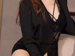 克拉女神 - 苏可可：你看这御姐图片资源，感觉被幸福砸晕了！