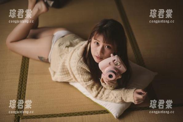 凛子酱的少女套图，哎呀，怎么那么会选角，怎么看都像是动画里的角色走进现实。-琮君棠