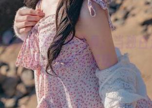 咬一口兔娘的无圣光写真：当独白遇上逗趣，生活才好玩！