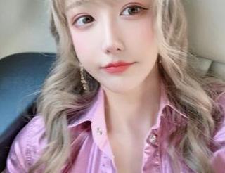 暗夜中的酥酥耳朵：啾小妍独特猫女照片合集