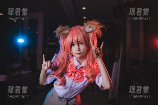 初音未来小兔子，妖君白研的私拍资源给了我无限想象-琮君棠