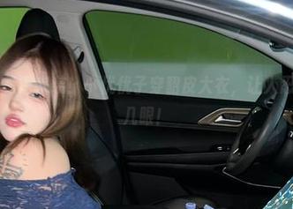 微密圈 - 美图来袭！小优优子穿貂皮大衣，让人忍不住多看几眼！