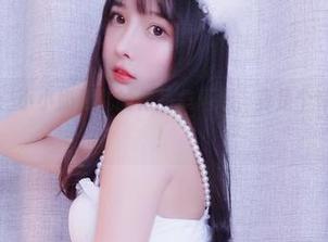 丝带女友：小小奶瓶儿的作品集精选，真是个奇幻的组合！