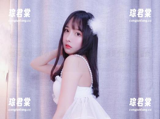 丝带女友：小小奶瓶儿的作品集精选，真是个奇幻的组合！-琮君棠