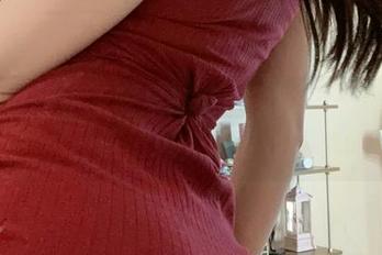 微密圈 - 小玉吃果冻纯白视频合集：就像一阵清风，直击心底