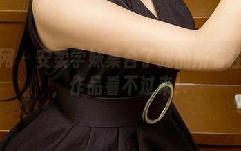 尤果网 - 安柔学妹集合了我的所有注意力，作品看不过来！