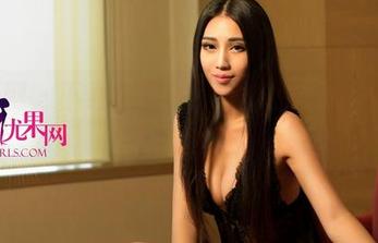 尤果网 - 下载赵雪的女孩作品，明天的心情有救了！