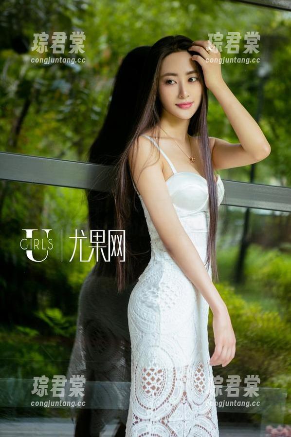 尤果网 - 最新！韩乐优棉袜写真，这才是穿袜子的正确姿势！-琮君棠