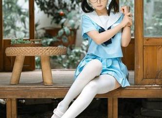 幼水铃衣最新黑色写真，资源质量超乎你的想象，感觉这韵味不一般。
