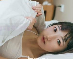 果团网 - 翻车系列？不可能，松果儿的红裙照片全是亮点！
