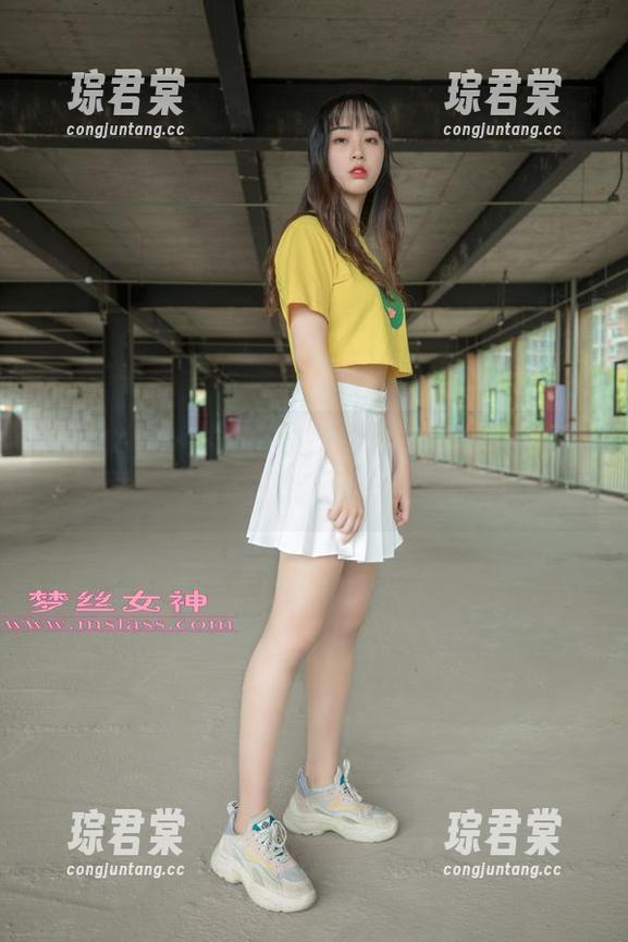 梦丝女神 - 凌凌引领潮流的超美脚丫在线图集，谁说脚丫子不能当主角？-琮君棠