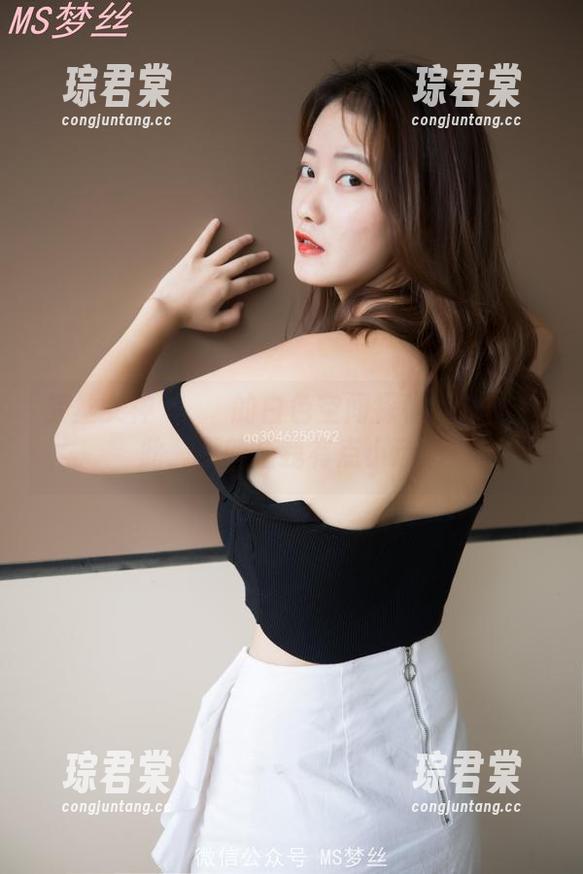 梦丝女神 - 玥玥的白色空间探秘：原图在此，更新后我有点小迷恋-琮君棠