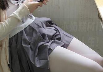 森萝财团 - 图包狂欢！小奶糕Milky丝袜福利，轻松让人怀疑人生！