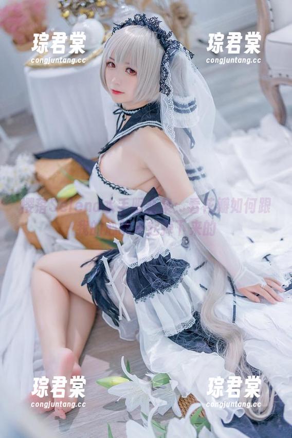 樱落Selena水手服合集：看花瓣如何跟我的心跳一起掉下来的-琮君棠