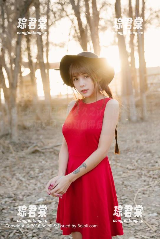 波萝社 - 蜀国不是长久之计，但王语纯的精选套图，绝对值得反复欣赏！-琮君棠