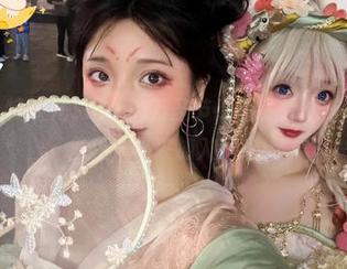看这里！特软儿Sona的万圣节原图，轻松获取，绝对免费，快来加入狂欢！