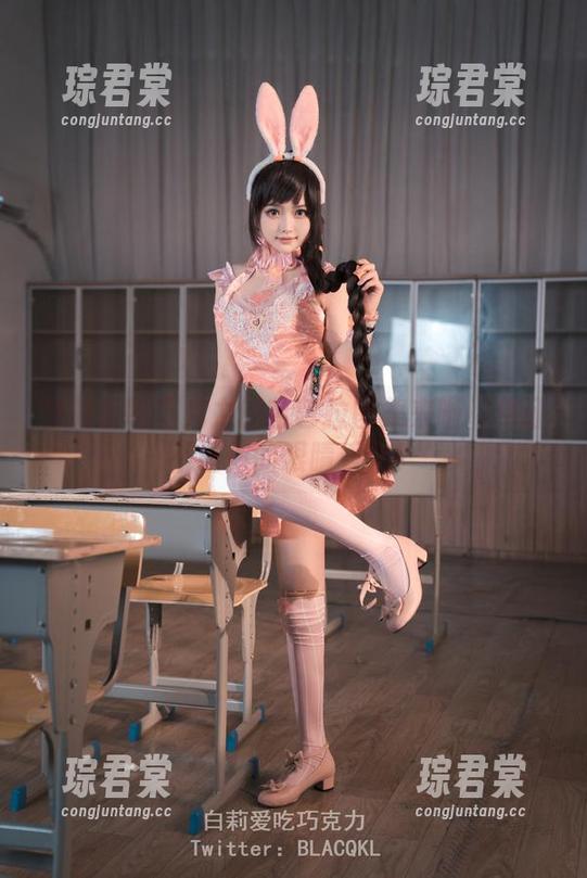 白莉爱吃巧克力的芭芭拉图集来啦！保证不让你的眼睛受伤！-琮君棠