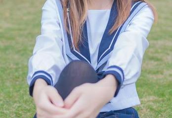 一言不合就上泳装，祖木子无圣光图包让人心情大好