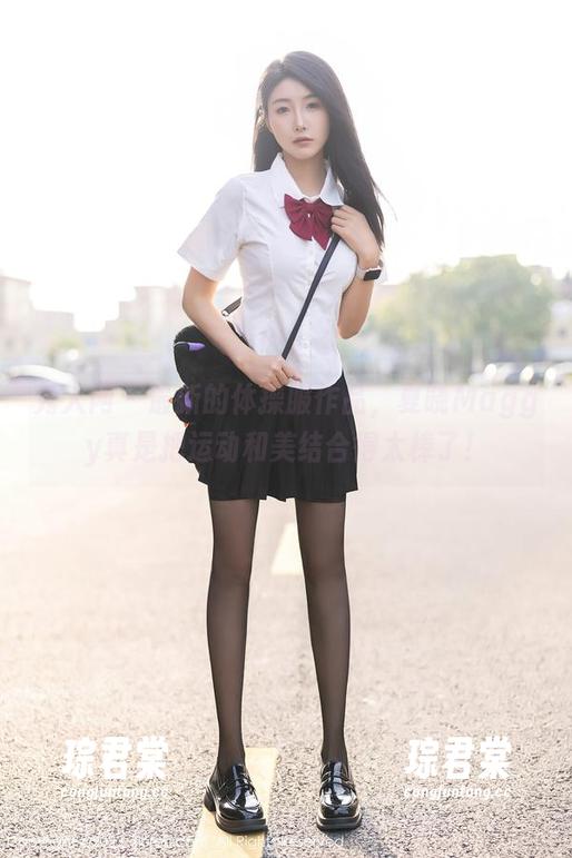 秀人网 - 最新的体操服作品，夏晓Maggy真是把运动和美结合得太棒了！-琮君棠