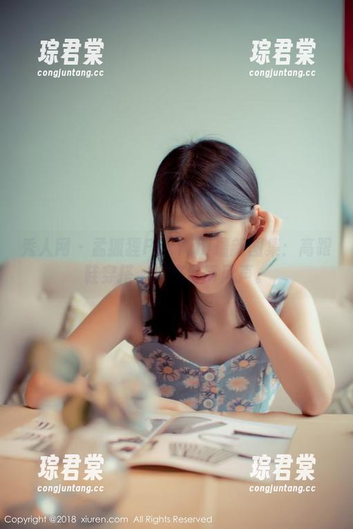 秀人网 - 孟狐狸FoxYini最新图集：高跟鞋穿搭，走路自带风声。-琮君棠