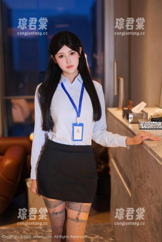 秀人网 - 金幼汐Vivian浴缸全集：为什么浴缸也能变成焦点？这就是魅力-琮君棠