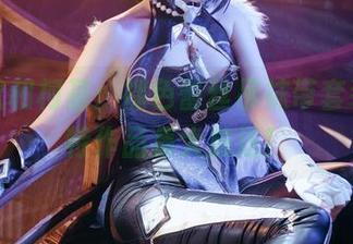 探秘秋和柯基：裸色蕾丝吊袜带套装，独特作品集大放送！