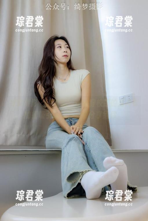 绮梦摄影 - 说真的，幼幼穿校服的图片真的很吸引眼球，资源分享给你。-琮君棠