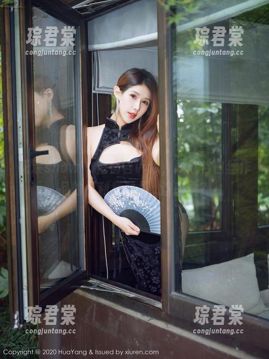花漾show - 悄悄告诉你，顾欣怡白丝作品的福利竟然是...这感觉？-琮君棠