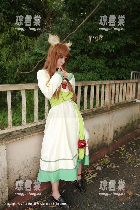 菠萝社 - 夏美酱免费礼服资源，给你的幻想加点料！-琮君棠