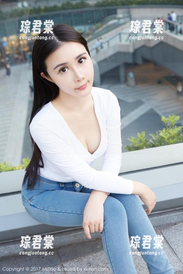 蜜桃社 - 天台萌美Moemi合集：天台不只是放风筝的地方，还是拍照的天堂！-琮君棠