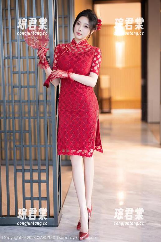 语画界 - cherry绯月樱上线，红裙写真带你进入美的错乱宇宙，注意不要迷路哦！-琮君棠
