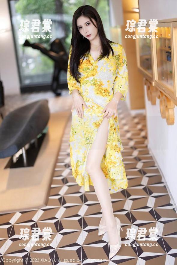 语画界 - 撩人又梦幻，徐莉芝的连衣裙，免费的作品满足你！-琮君棠