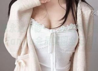 拍照好像永远不够——迷之呆梨的2023年Fantia会员美图全记录！