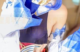下载里见年一的奶牛少女作品，感受不一样的田园气息！