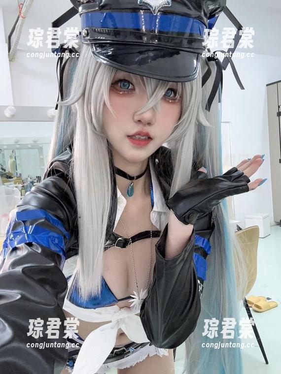 阿薰kaOri女神的免费图包，真的想问问，谁还敢不上线看看？居然有这么好看的东西！-琮君棠